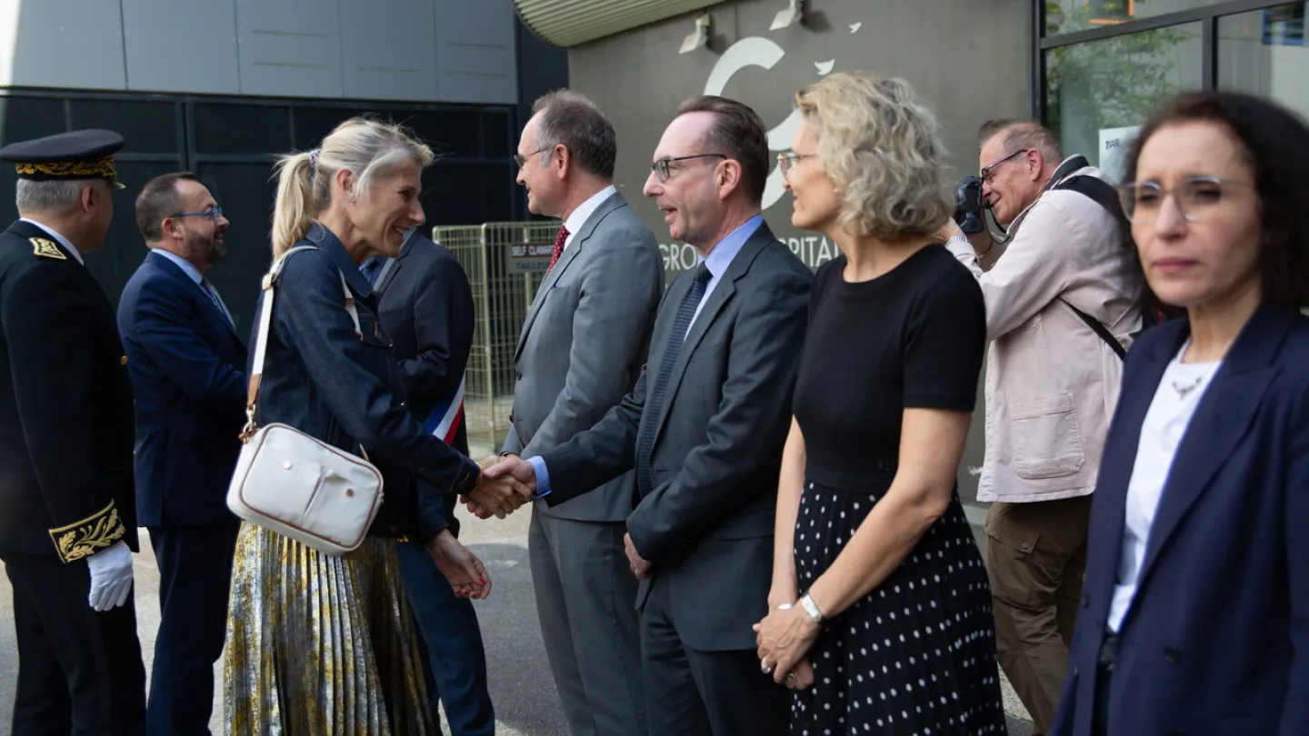 Visite officielle des Ministres des Sports et de la Santé à l'Hôpital Paul Guiraud de Clamart
