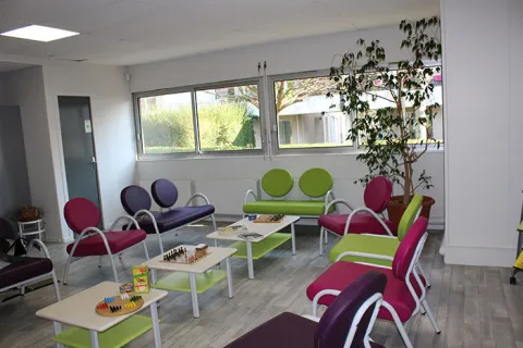 Plateforme Léonard de Vinci - Hôpital de Jour de réhabilitation psychosociale Antony - EPS Erasme