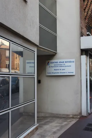 Centre de jour Joan Riviere Montrouge - EPS Erasme