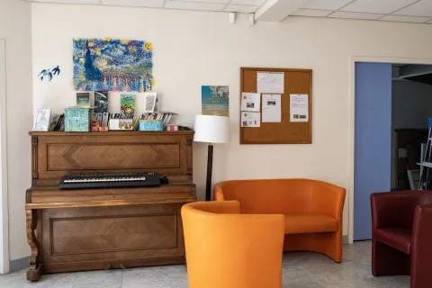 Hôpital de Jour Intersectoriel pour Jeunes Adultes (HDJIJA) - Groupe Hospitalier Fondation Vallée - Paul Guiraud