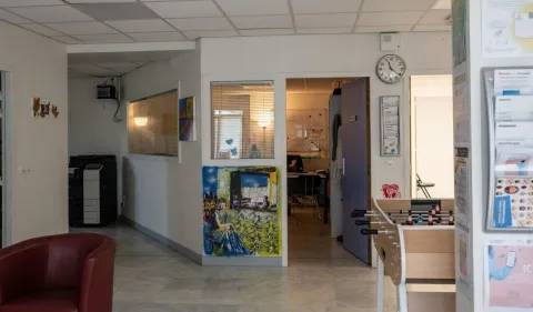 Hôpital de Jour Intersectoriel pour Jeunes Adultes (HDJIJA) - Groupe Hospitalier Fondation Vallée - Paul Guiraud